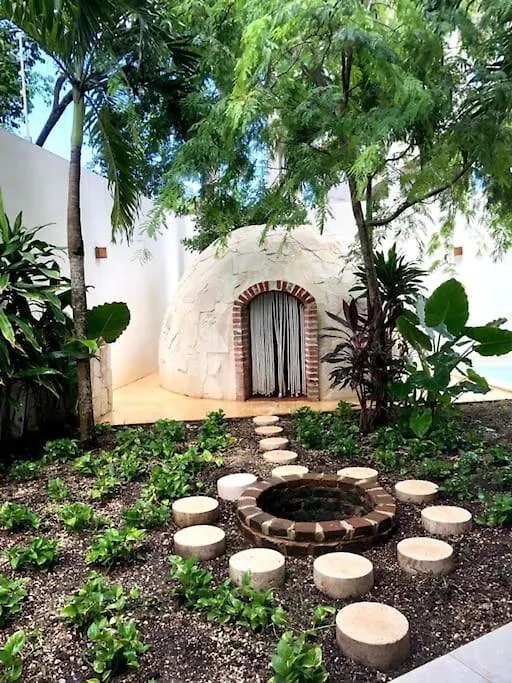 Near Beach+Jungle Views. King Bed+220 Megs+2 Bikes Tulum Apartment