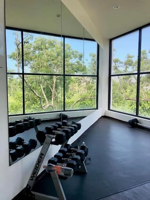 Near Beach+Jungle Views. King Bed+220 Megs+2 Bikes Tulum 0*,  Mexico